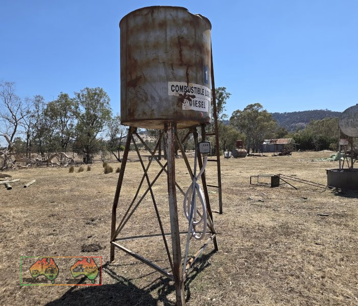 1,200 Ltr O/Head Diesel Bowser - photo 3