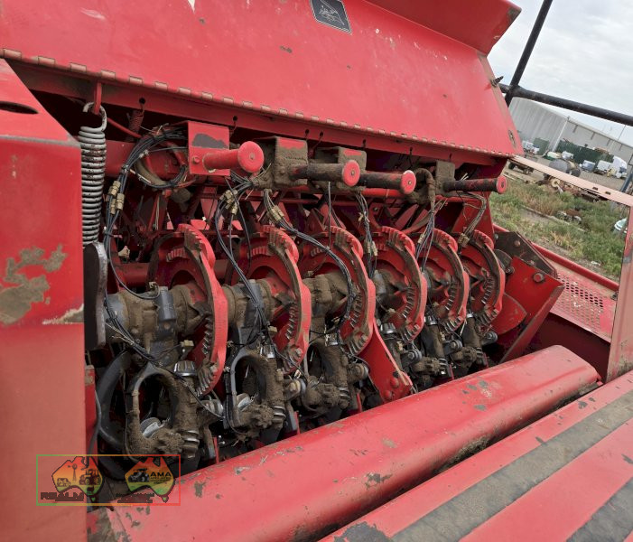 Massey 187 Square Baler - photo 11