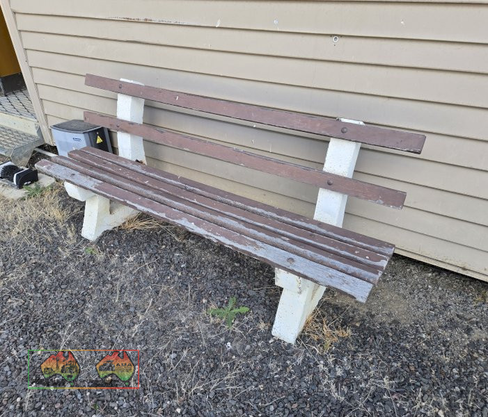 Solid Park Bench Seat No.1