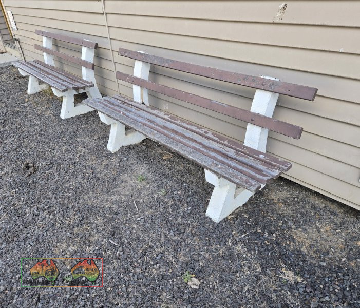 Solid Park Bench Seat No.2 - photo 3
