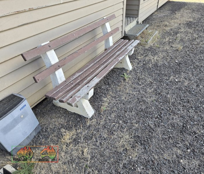 Solid Park Bench Seat No.3 - photo 3