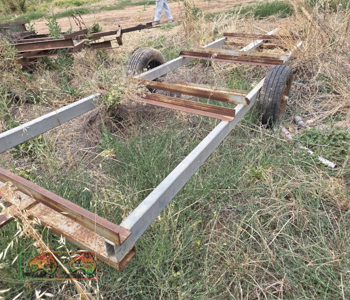 Good Solid 3 Bin Fruit Trailer - photo 4