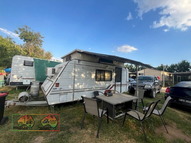 1994 Regal Caravan with Awning. (REDUCED) - photo 3