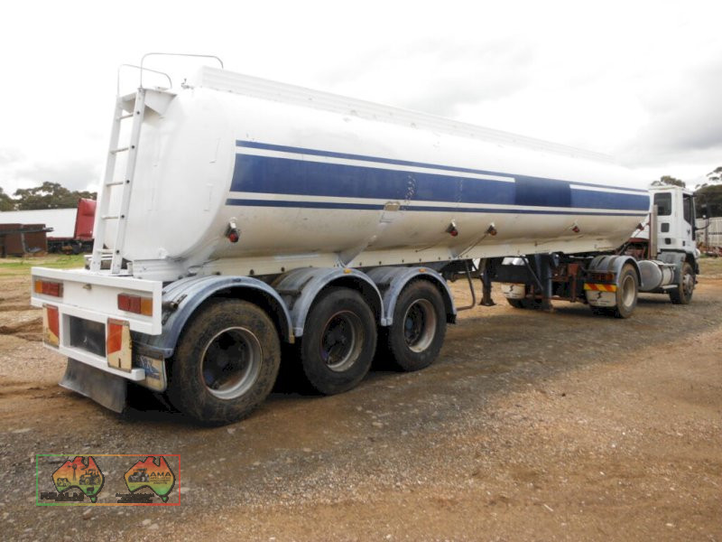 Convair Tri axle Alloy Tanker