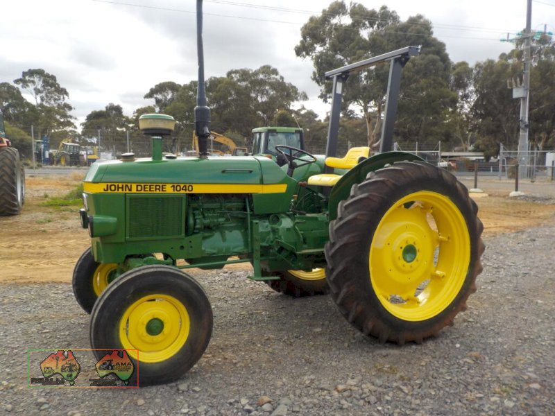 John Deere 1040 Tractor - photo 2