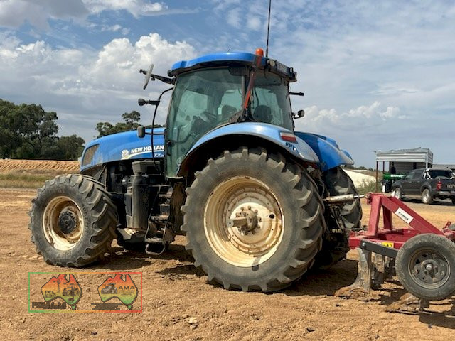 2012 New Holland T7-250 FWA Tractor - photo 4