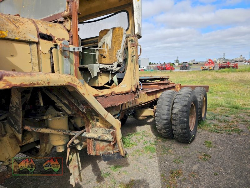 Kaiser 6WD Prime Mover 250 Cummins - photo 10