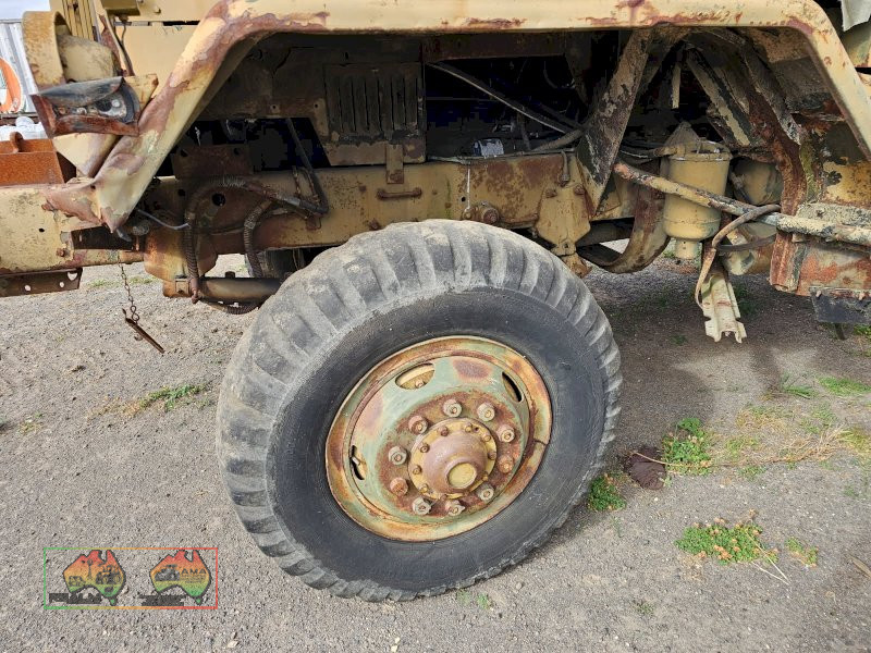 Kaiser 6WD Prime Mover 250 Cummins - photo 12