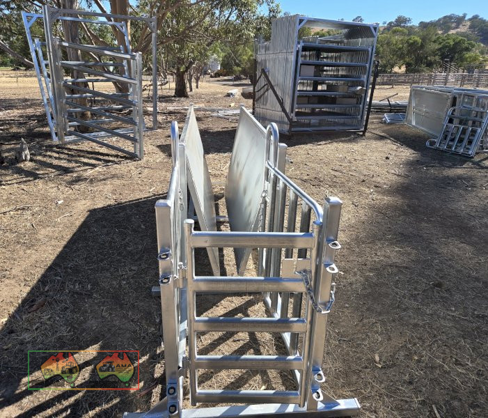 New H/duty 3 Way Sheep Draft Race - photo 4