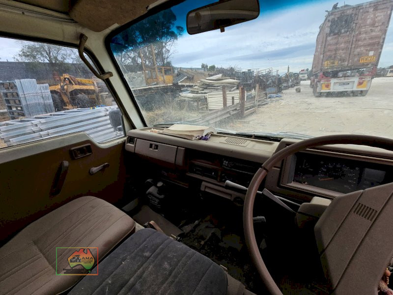 1983 Nissan Urvan LWB Camper - photo 18