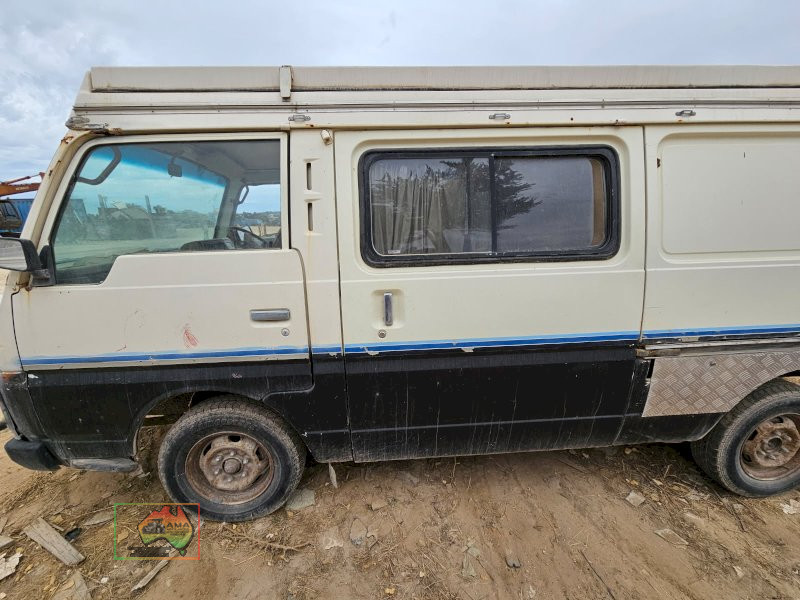 1983 Nissan Urvan LWB Camper - photo 5