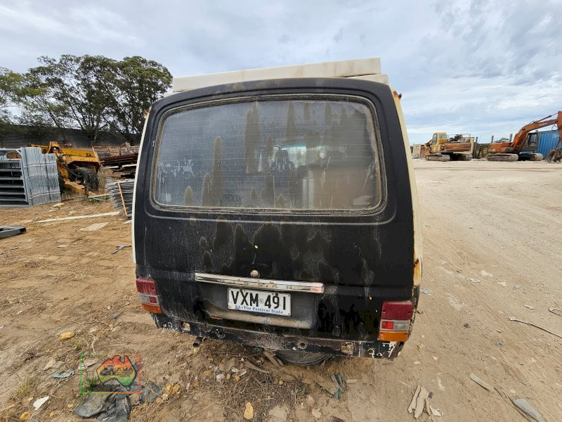 1983 Nissan Urvan LWB Camper - photo 10