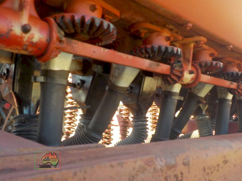 Duncan 730 Disc Multi Seeder - photo 6