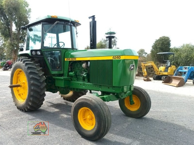 John Deere 4240 Tractor