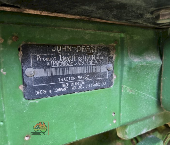 2019 JD-5083E FWA Tractor with FEL - photo 18