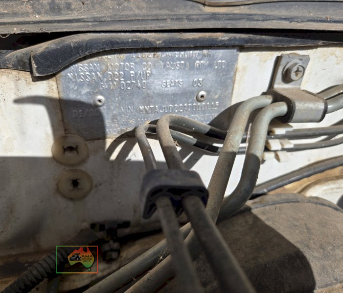 2000 Nissan Navara 4x4 Ute - photo 13