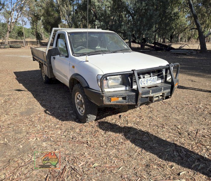2000 Nissan Navara 4x4 Ute - photo 2