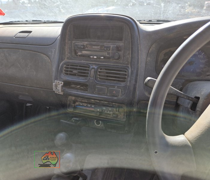 2000 Nissan Navara 4x4 Ute - photo 9
