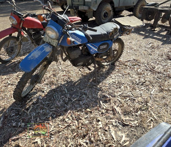 Suzuki ER-185 Motorbike - photo 3