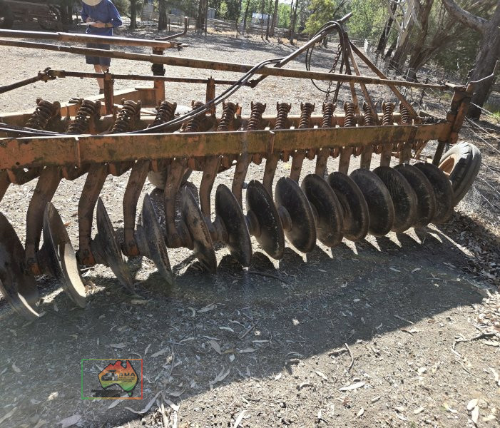 14 Plate Chamberlain Disc Plough - photo 5