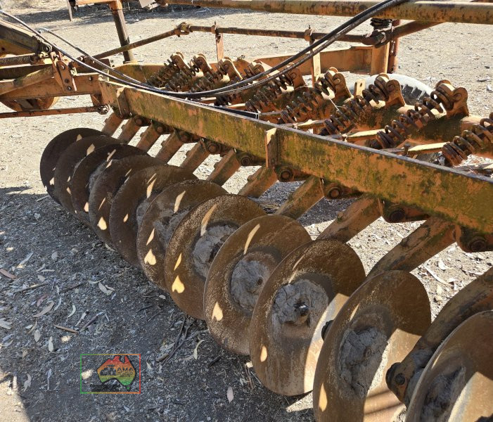 14 Plate Chamberlain Disc Plough - photo 4