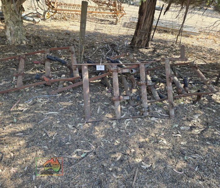 Combine Undercarriage (Parts)