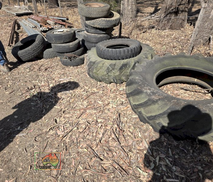 17x Mixed Tyres & Rims - photo 2