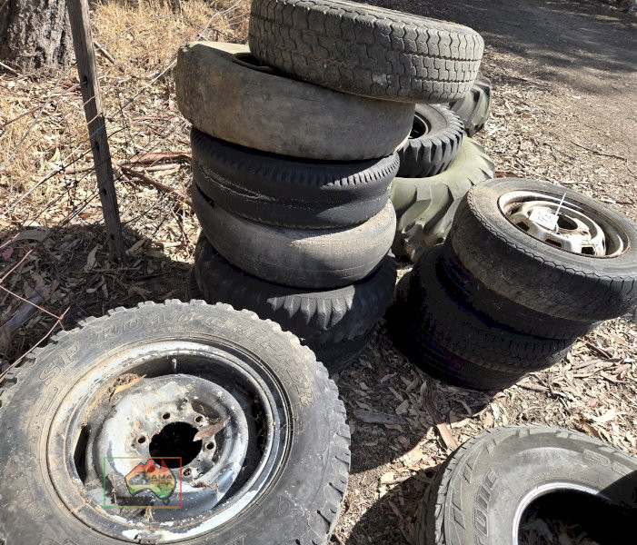 17x Mixed Tyres & Rims - photo 3