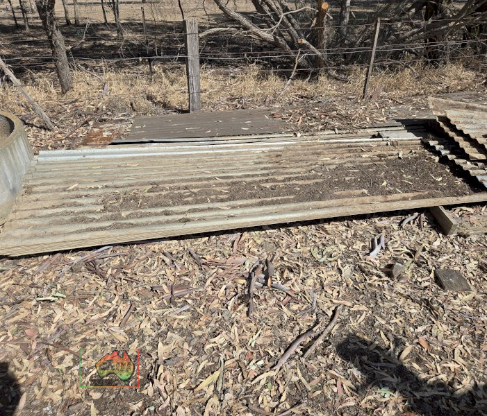 Assorted Roofing Iron - photo 3