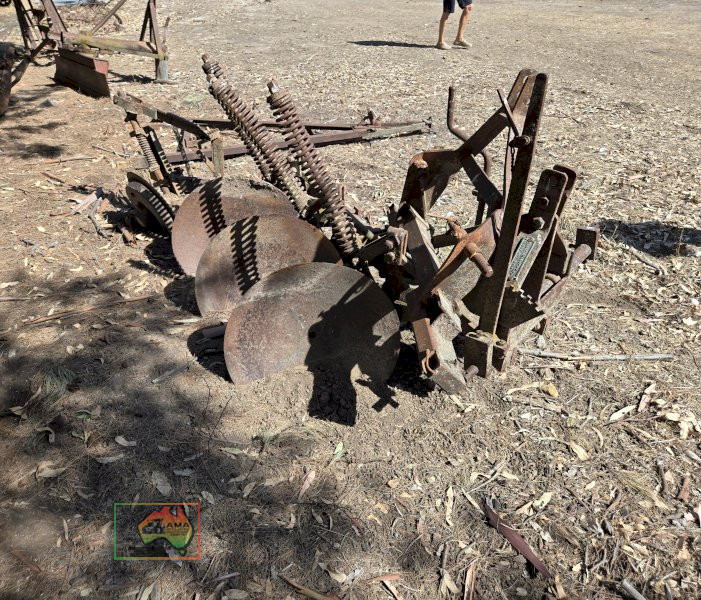 3 Disc Daniel Harvey Linkage Plough - photo 1