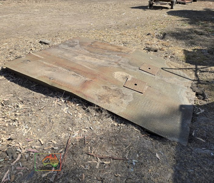 Steel Shipping Container Ramp - photo 2