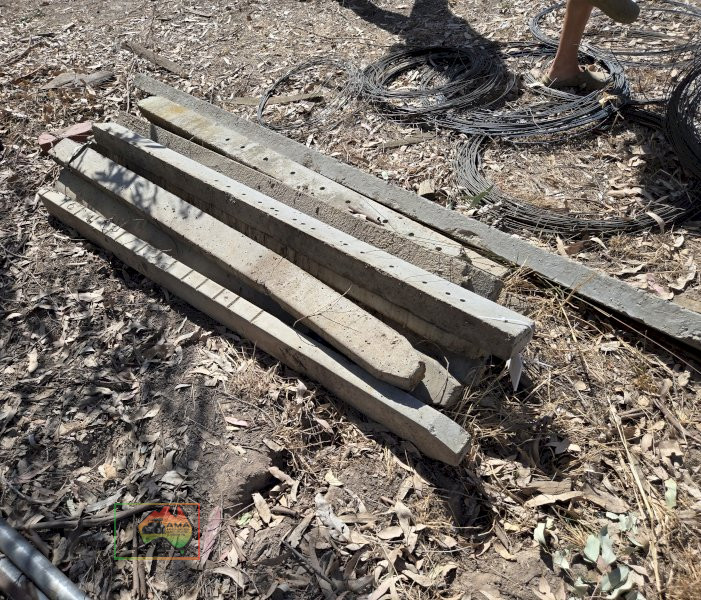 Concrete Fence Posts - photo 2