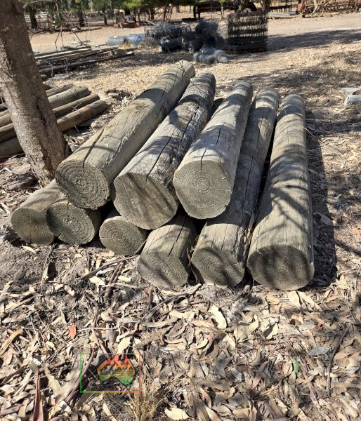 9x 8" Pine Posts.