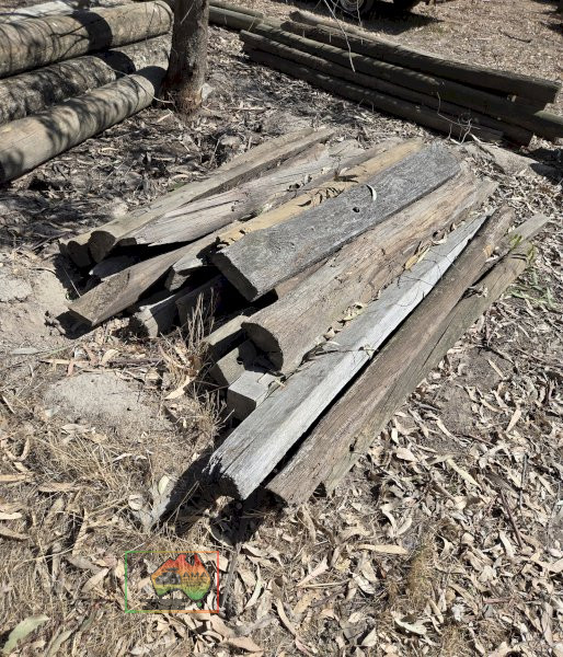 Various Timber Fence Posts - photo 3
