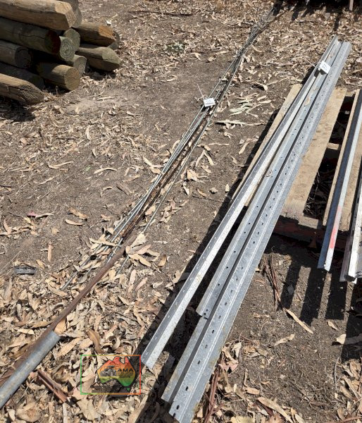 4x New Jumbo/Maxi Posts - photo 2
