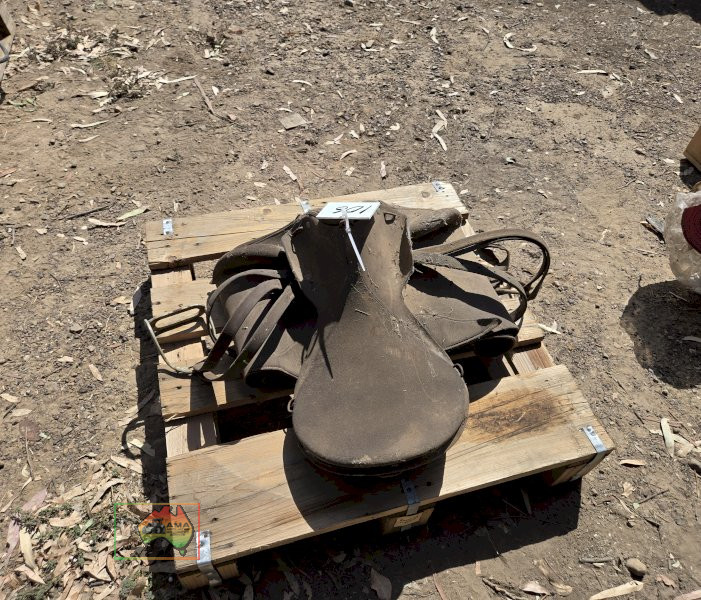 Leather Horse Saddle - photo 2