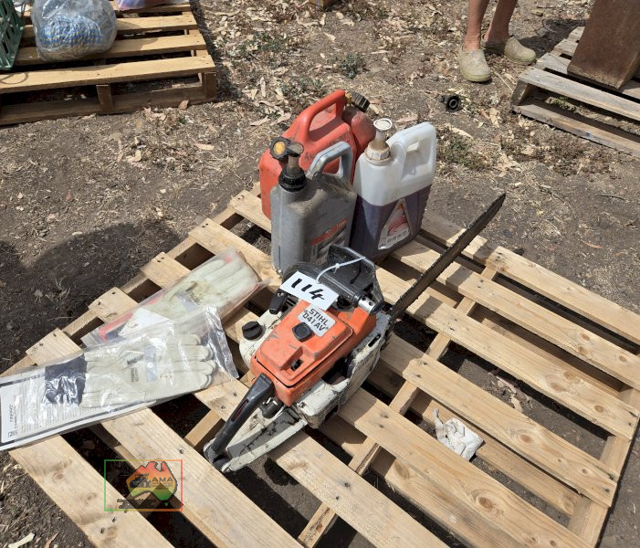 Stihl 041-AV Chainsaw