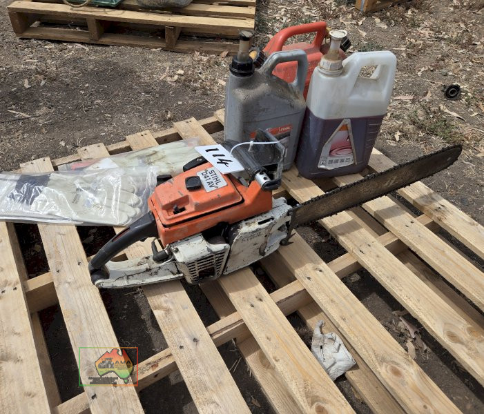 Stihl 041-AV Chainsaw - photo 5
