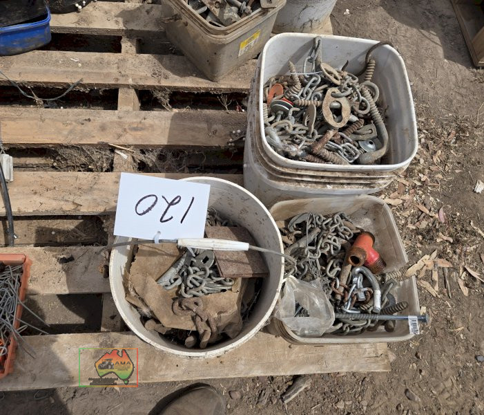 3x Buckets of Gate Latches