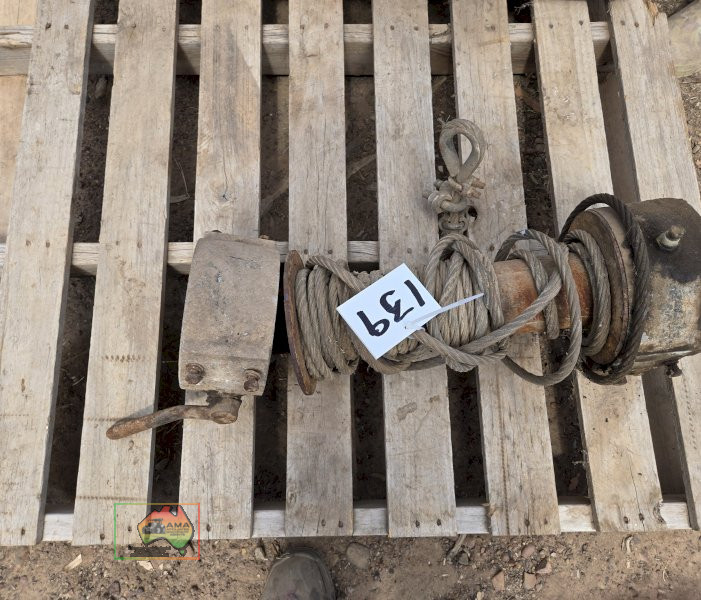 'Sue Equipment' H/duty Truck Winch - photo 2