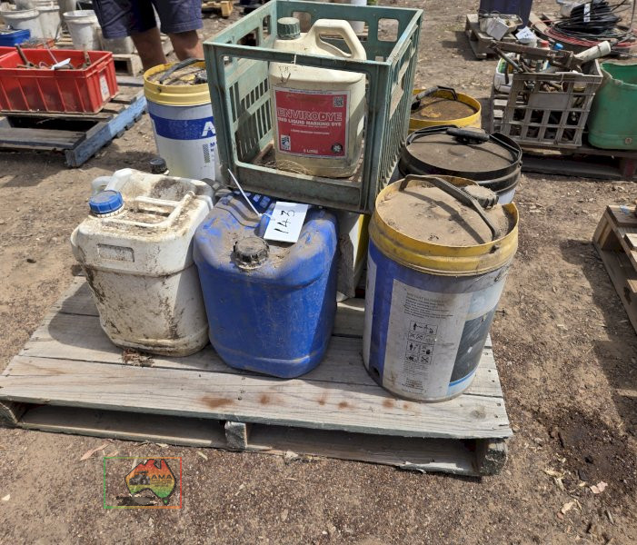 Mixed Oils/Grease/Coolant etc...