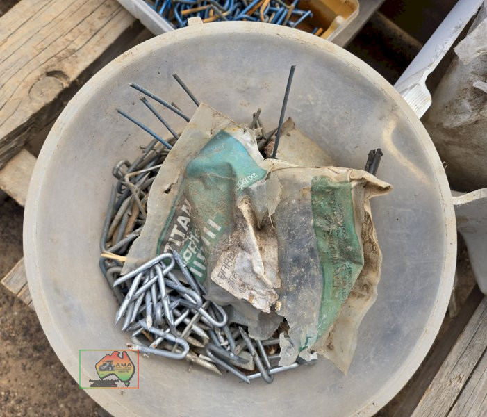 Fence Dropper Clips & Staples - photo 4