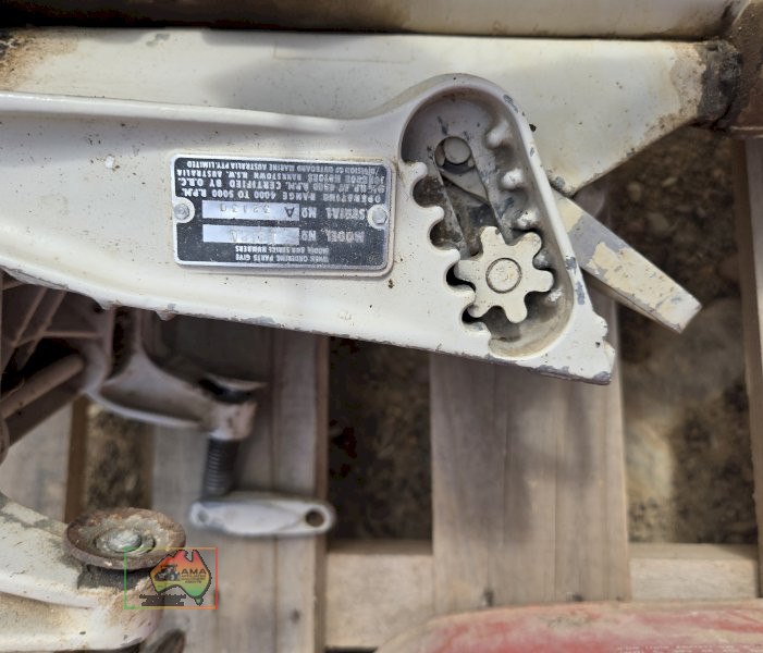 Johnson 'Seahorse' 9.5 Hp Boat Motor - photo 5