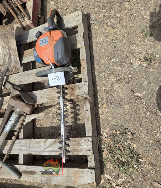 Husqvarna Petrol Hedge Trimmer - photo 2