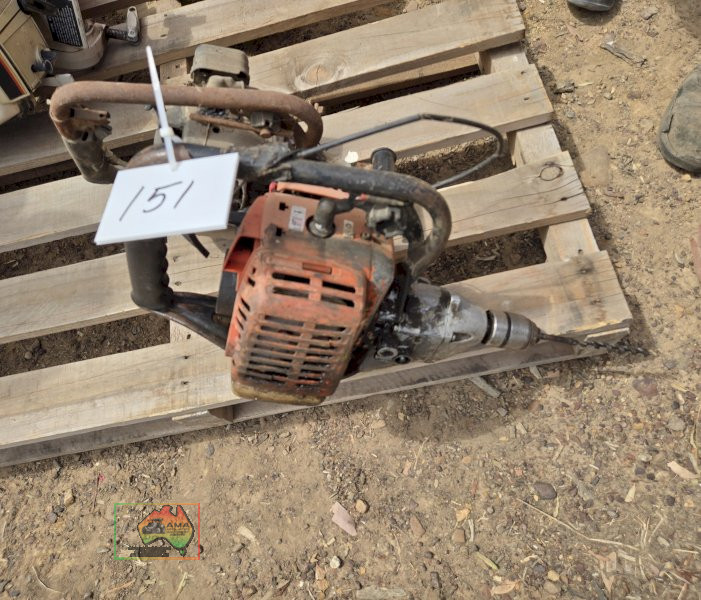 Petrol Fence Post Borer - photo 2