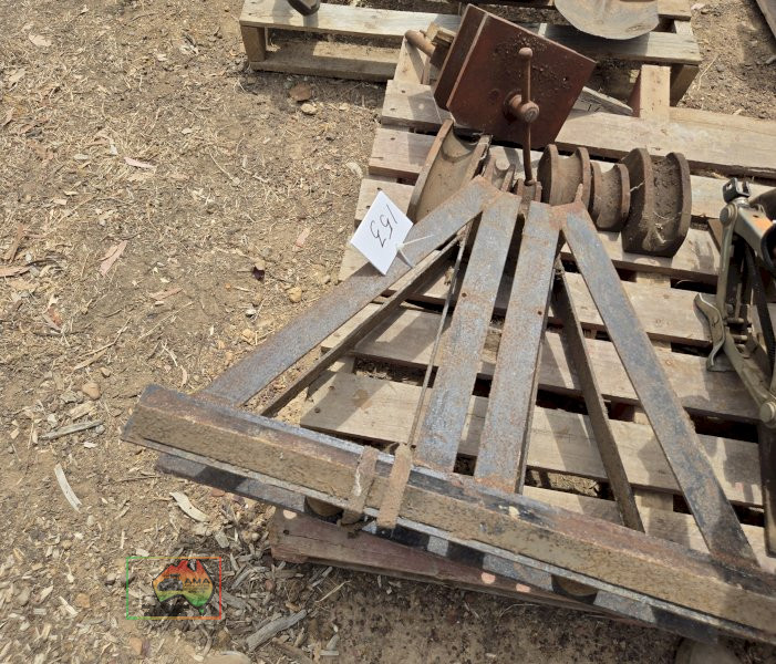 Pipe Bender & Wood Vice - photo 2