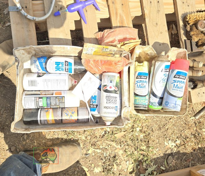 Spray Markers & Extinosad