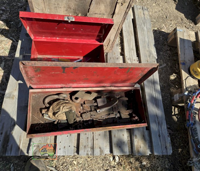 2x Steel Boxes & !x Wooden Box. - photo 5