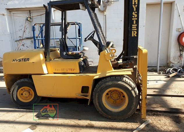 Hyster H5.00XL Industrial Diesel Fork Lift - photo 3