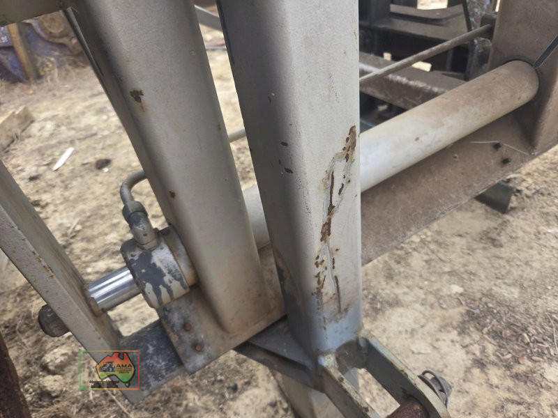 Lyco Powerhouse Post Driver with Hydraulic Sideshift - photo 11